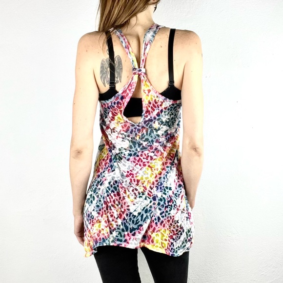 OP |🌈🐆Rainbow Cheetah Print Knotted Racerback Long Tank Top - Picture 4 of 12